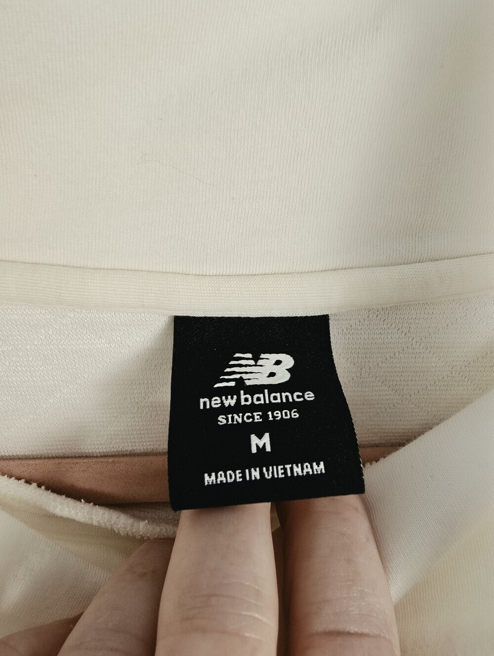 New Balance Quilted Ivory L Sleeve Mock Turtleneck Pull Over Sweatshirt Ladies M - Picture 11 of 12